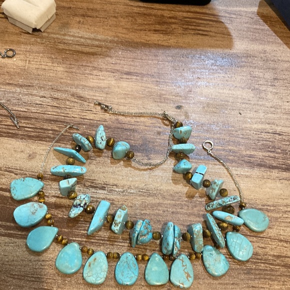 Howlite/Magnesite/Tigers Eye - Picture 8 of 12